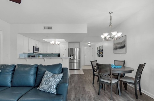 Indian Bayou Resort | Gulf & Bay View 11th floor Destin resort 2 bed, 2 bath near white sand beaches