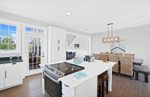 Seagrass House | Gulf & Bay Views | Pet Friendly | Sleeps 18