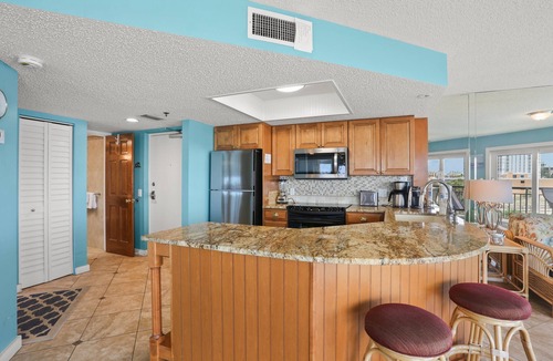 St. Pete Beach Condo | 🌊 Gulf Front Condo — Gulf Strand Resort, St. Pete Beach