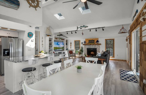 Spring Hill House | Gulf-Front Oasis | Stunning Sunsets + Nature Views & Peaceful Old Florida Charm