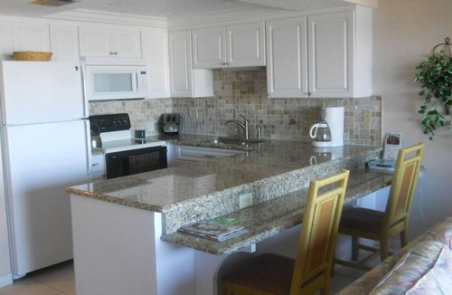 St. Pete Beach Condo | Gulf Gate Resort # 507 Spacious Condo, FALL Special Value LOW Price 169 . night