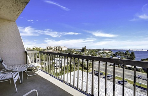 St. Pete Beach Condo | Gulf Gate Resort # 507 Spacious Condo, FALL Special Value LOW Price 169 . night