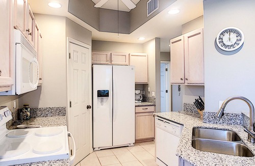 Iona Condo | Gulf Harbor Yacht and Country Club