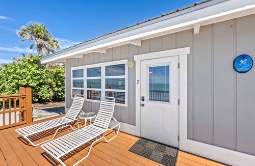 Englewood House | Gulf View Escape on the Beach at Resort with Pool, Kayaks, and More!