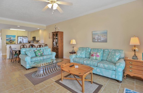 Mexico Beach Condo | Gulf View, Mexico Beach Condo, Community Pool, Hot Tub, and Sauna ~ Summerhouse