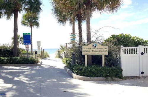 Indian Rocks Beach Apartment | Gulfside Villas by Florida Lifestyle Vacation Rentals