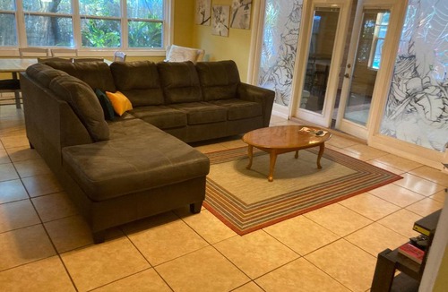 Gainesville House | Gville 4 bedroom pool home with private oasis yard