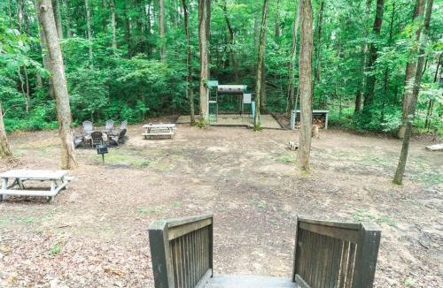 Sevierville House | Gypsy Cottage Near the Smokies #16 Sabina