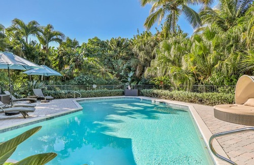 Wulfert House | HAKUNA MATATA - Luxury Captiva Pool Home with Breathtaking Bay Views and Beach Access