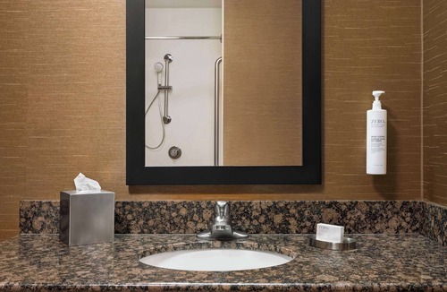 Pine Bluff Hotel | Hampton Inn and Suites Pine Bluff