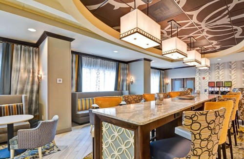 Town Center Hotel | Hampton Inn Atlanta Kennesaw