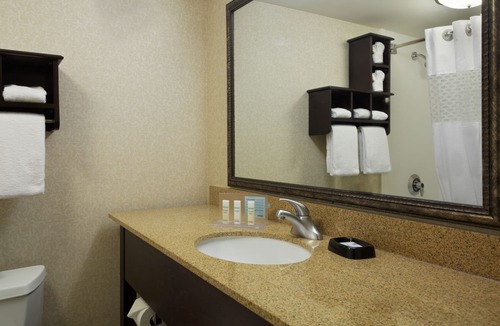 University Place Hotel | Hampton Inn Charlotte - University Place