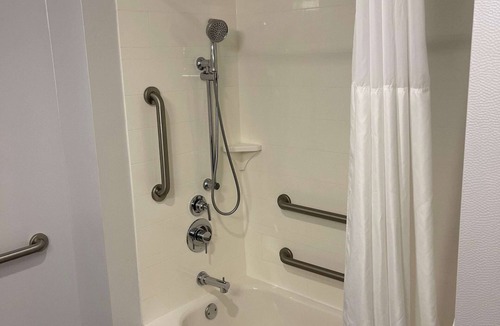 Dunedin Hotel | Hampton Inn Dunedin