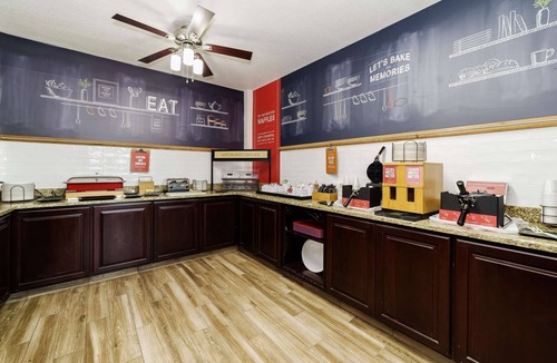 Deep Creek Hotel | Hampton Inn Port Charlotte