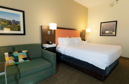 Moosic Hotel | Hampton Inn Scranton at Montage Mountain