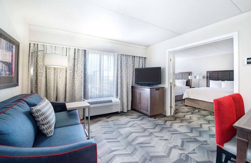 Cumberland Hotel | Hampton Inn & Suites Atlanta Galleria