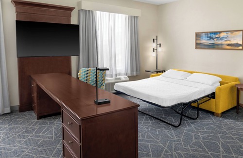 Coconut Creek Hotel | Hampton Inn & Suites Coconut Creek