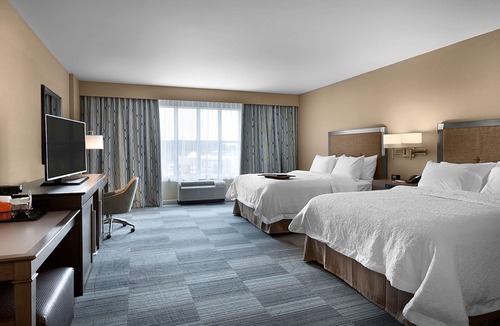 Fort Mill Hotel | Hampton Inn & Suites Fort Mill