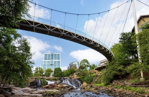 Greenville Downtown Hotel | Hampton Inn & Suites Greenville-Downtown-Riverplace