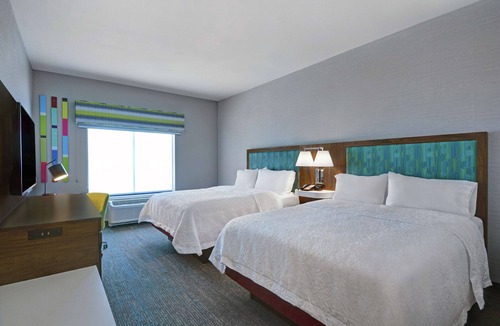 Doctors Inlet Hotel | Hampton Inn & Suites Middleburg
