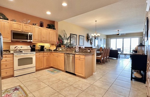 Clearwater Beach Condo | Harborview Grande 701 Stunning Bay Views
