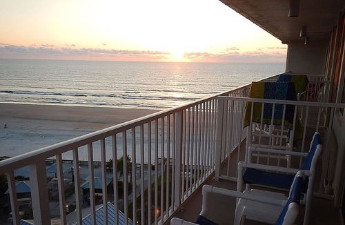 South Peninsula Historic District Condo | Harbour Beach Resort OCEAN VIEW private TOP FLOOR END UNIT big 1 BR big POOL tub