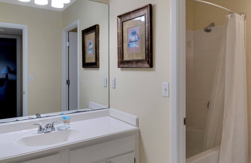 Harbour Town Condo | Harbour Town at Sea Pines Spacious 3 Bedroom by RedAwning