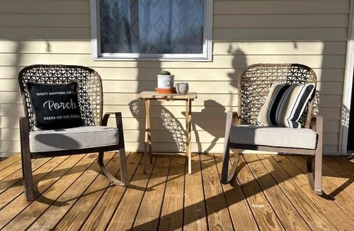 Mill Spring House | Harmony House-Near TIEC & Vineyards,Pool Table,Fire Pit,Sleeps 8,Mountain Views