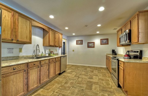 Williamstown House | Harper House | Outdoor Fireplace | Grill | Private Bathrooms