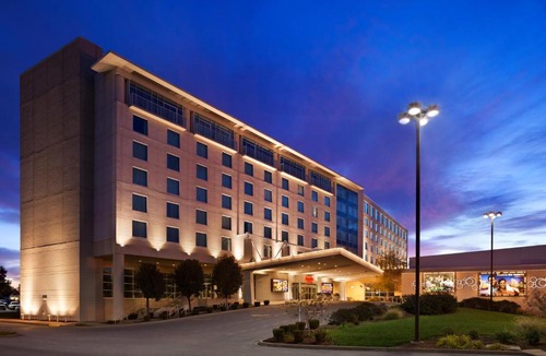 Metropolis Hotel | Harrah's Metropolis Hotel & Casino - A Caesars Rewards Destination