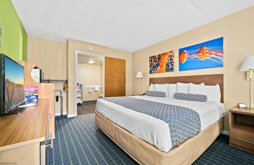 North End Hotel | Harris House By the Beach