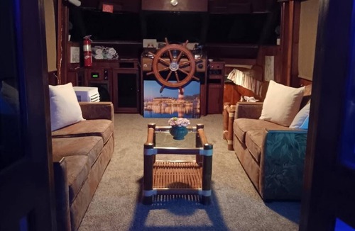 New Town Boat Rental | Hatteras Sleeps 8 & SelfDrive 20' Pontoon Fishing Lobstering Snorkeling Sandbar