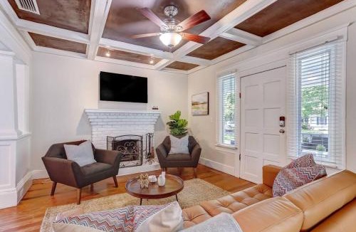 Five Points House | Heart of 5 points with a private pool.