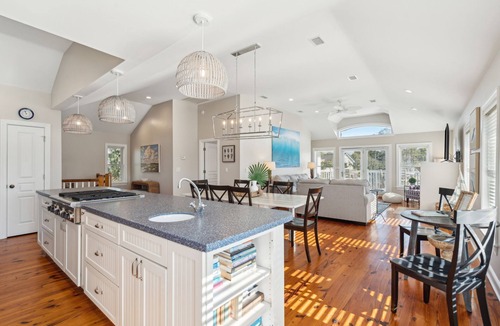 Sunset Point House | Heatable Pool, Short Walk to Beach, Luxury Living! Sweet Carolina