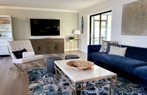 Clearwater House | HEATED pool, 4 BDRMs, Lanai, Close to Beaches