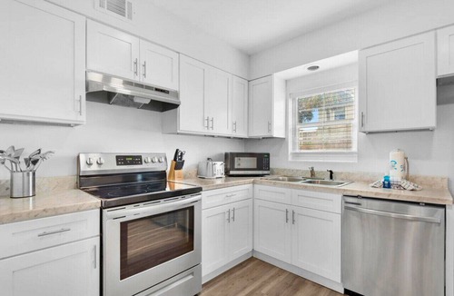 Fort Walton Beach Apartment | Heated POOL and SPA - Bluefish #1 - OKA Island 2BR