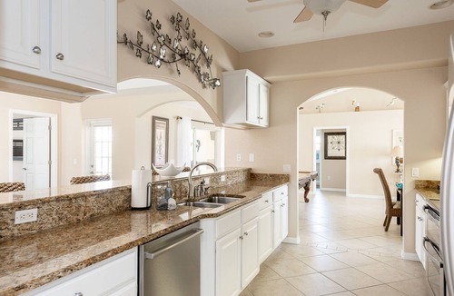 Englewood East House | -Heated Pool-Arcade/Games-Bar-Fenced Yard-BBQ-6 Mi to Beach-