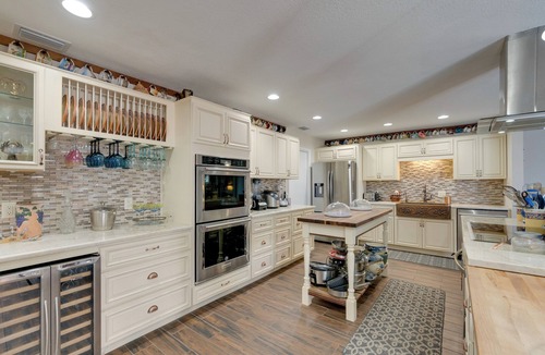 Port Charlotte - Charlotte Harbor House | Heated Pool + Chef's Kitchen: Port Charlotte Home!