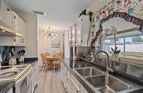 Trailer Estates House | Heated Pool Florida Home