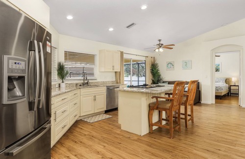 Trafalgar House | Heated Pool, GameRoom, EV Charger, Family Friendly