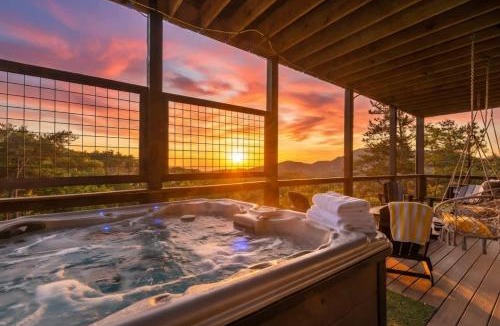 Wears Valley House | Heated Pool - Incredible Sunsets - Designed 4 FUN