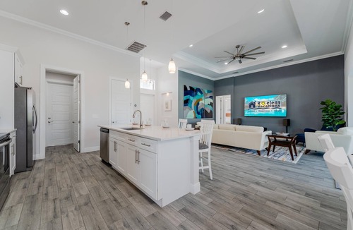 Mariner House | Heated Pool & Modern Upgrades! - Villa Moonlight Breeze - Roelens Vacations