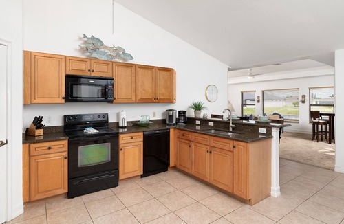 Burnt Store House | Heated Pool & Spa, Game Room, Kayaks, Biycles, Gulf Access: Aquaventura