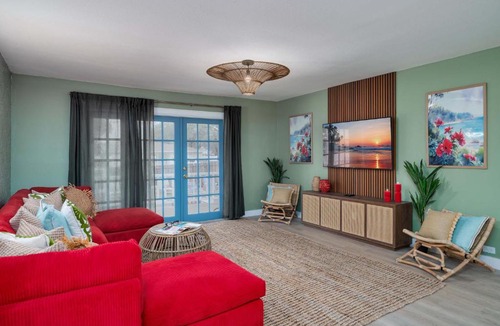 Largo Villa | Heated Pool Sport Court Game Rm Clearwater Beach