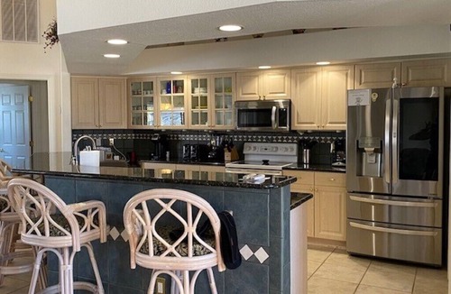 Pelican House | Heated Pool/Waterfront/Canal/Dock/Gulf Access, Private Sunny Home
