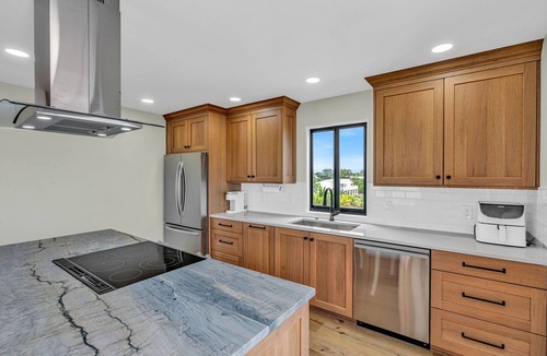Sands House | 🐠 HEATED SWIM SPA/OPEN WATER VIEWS/BOAT DOCK/LUXURIOUS/ BUILT IN 2023🐬