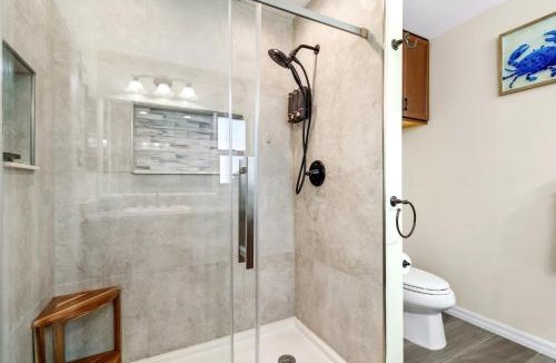 Palm River Estates House | HeatedPool, GameRoom, Pool Table & Darts, Fenced Yard