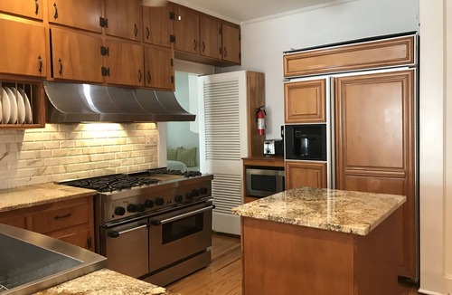 Old Town House | Hemingway's Hideaway Home - Midtown/Lafayette Park
