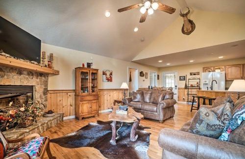 Hiawassee House | Hiawassee Cabin w/Mtn Views < 1 Mi to Lake!