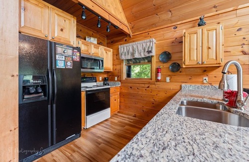 Sevierville Cabin | Hibernation Station (2-Bedroom Cabin) by RedAwning